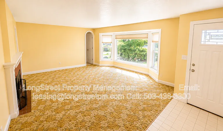 606 NW 28th St — Photo 8