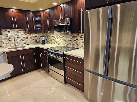 3rd image of 4100 Galt Ocean Drive #1111