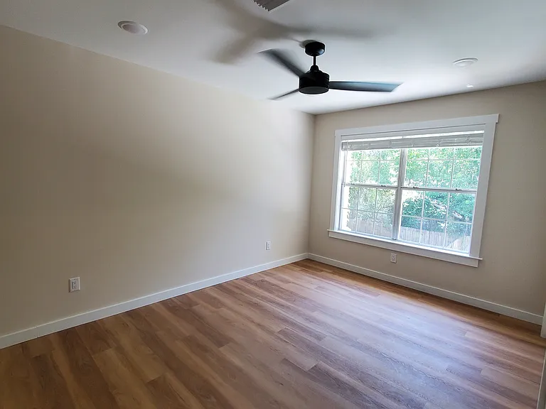 6310 Harvard Ct — Photo 18
