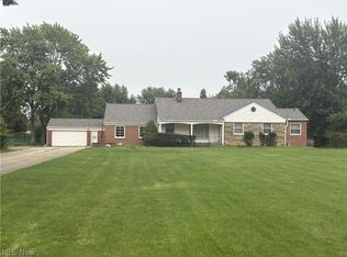 6471 Olde York Rd, Parma Heights, OH 44130