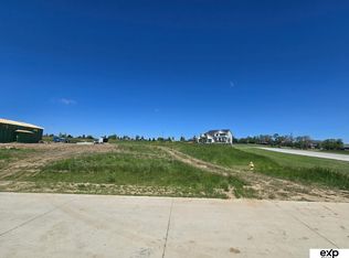 LOT 8 Cheyenne Rd, Omaha, NE 68136