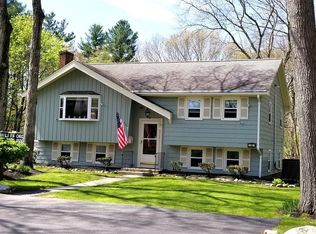 30 Oakland Cir, Abington, MA 02351
