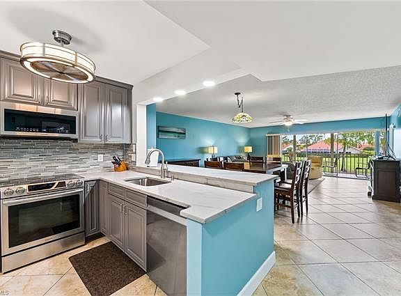 5th image of 5950 Amherst Dr APT A204