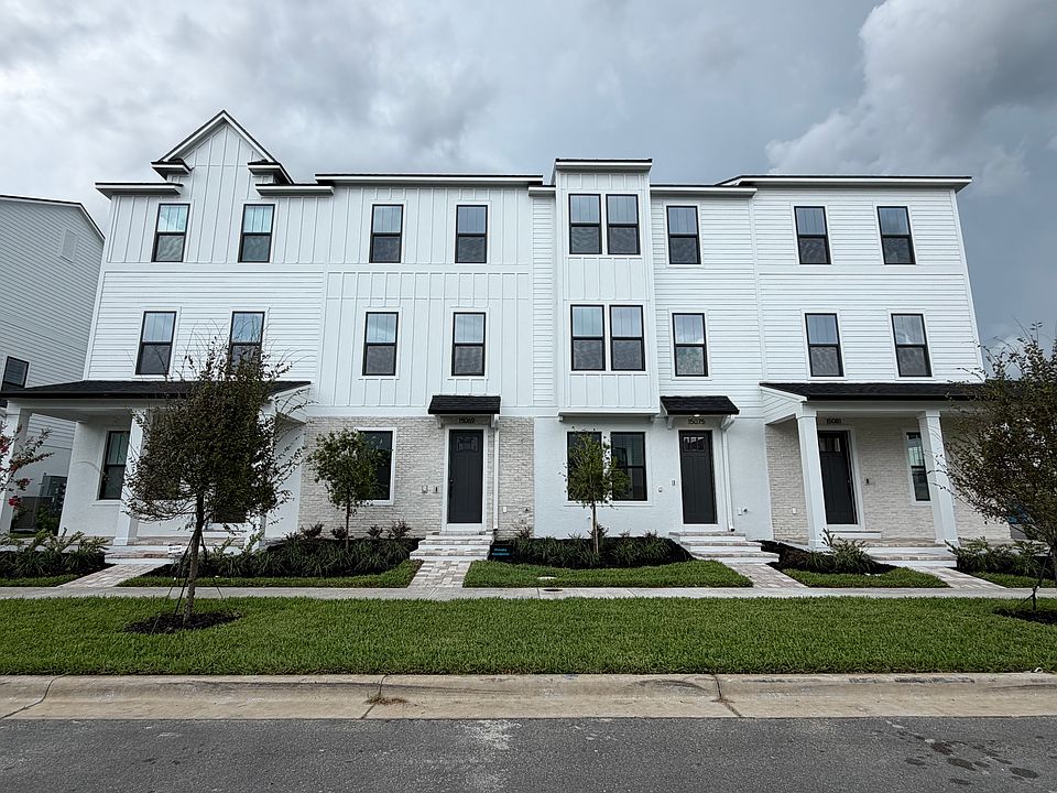 1st image of 15069 Groveside Rd