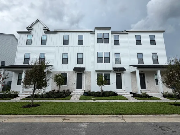 15069 Groveside Rd, Winter Garden, FL 34787