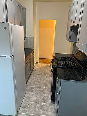 3rd image of 144-44 Sanford Ave #4G