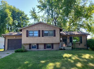 4617 Ripley St, Davenport, IA 52806