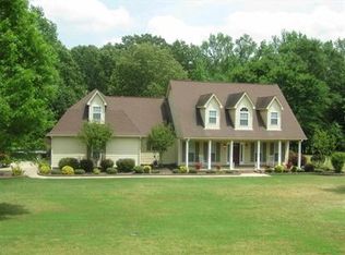 2898 Savanna Dr, Byhalia, MS 38611