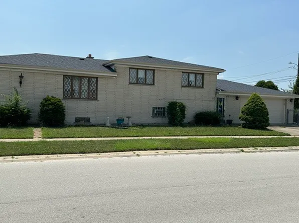 526 Manistee Ave, Calumet City, IL 60409