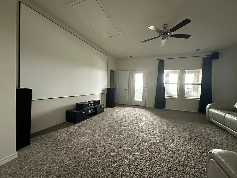 2408 Klamath Dr — Photo 24