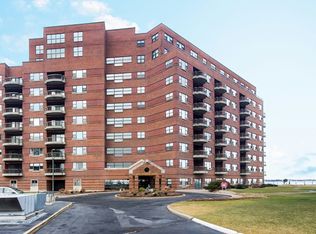 3 Seal Harbor Rd APT 846, Winthrop, MA 02152
