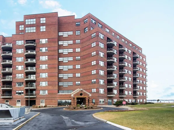 3 Seal Harbor Rd APT 846, Winthrop, MA 02152