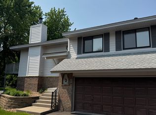 11225 Xavier Cir, Bloomington, MN 55437