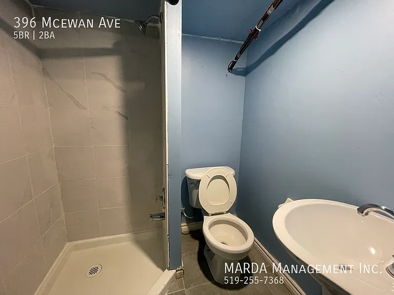 396 McEwan Ave — Photo 29