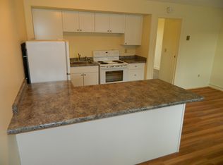 281 Saint Paul St APT 2, Burlington, VT 05401