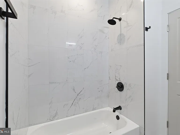 617 W Cumberland St #2 — Photo 6