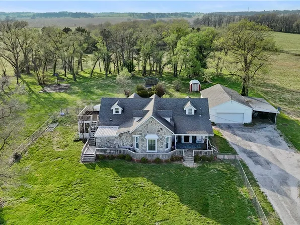 22057 State Highway 37, Cassville, MO 65625