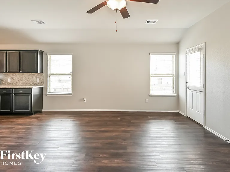 14005 Lake Crescent Dr — Photo 6