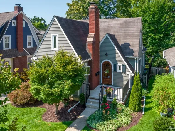 120 Virginia Ave, Ann Arbor, MI 48103