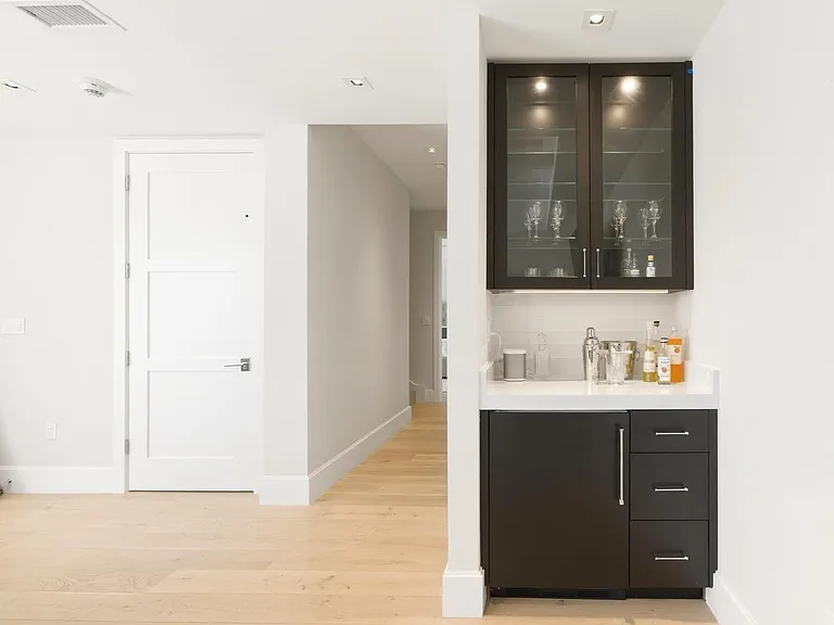 490 5th St S #101 — Photo 37