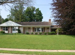 437 Penn View Dr, Millersville, PA 17551
