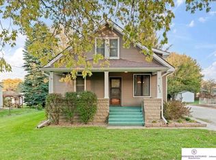 411 N 14th St, Fort Calhoun, NE 68023