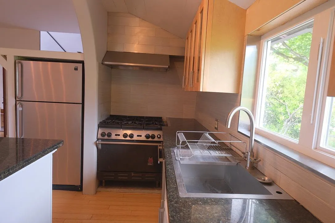 Building Photo - 4842 35th Ave SW
