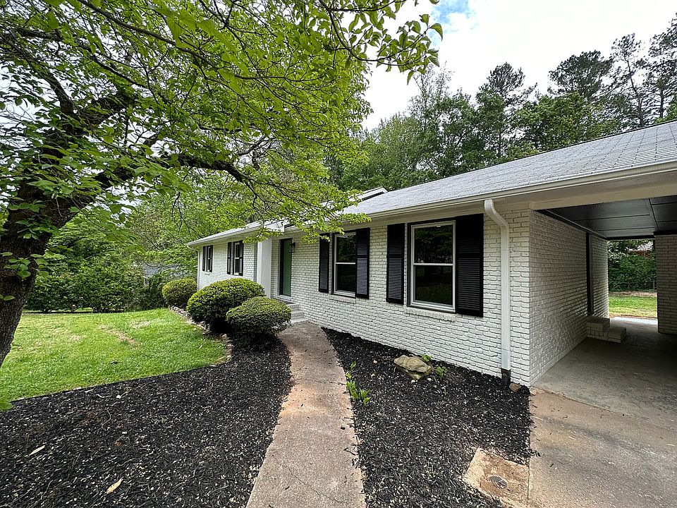 1st image of 754 Shadybrook Dr NE #1
