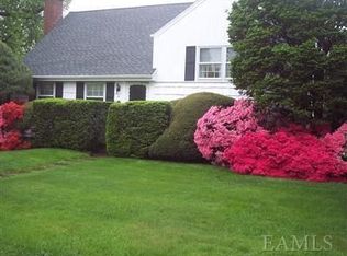 5 Field Pl, Port Chester, NY 10573
