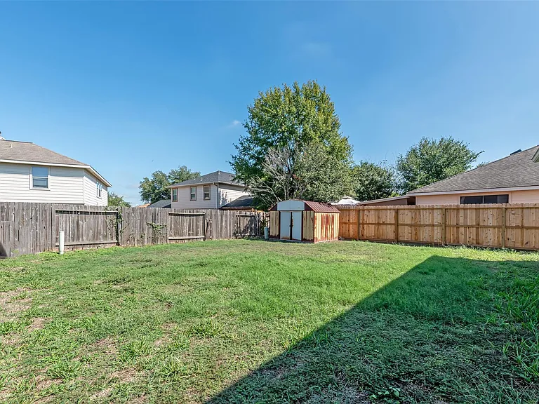 20926 Kenna Cove Ln — Photo 49