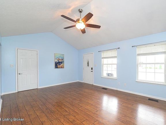 4th image of 185 New Christman Ln