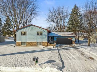 2104 9th St SW, Austin, MN 55912