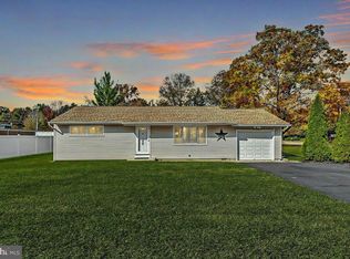 255 Cookstown New Egypt Rd, Wrightstown, NJ 08562