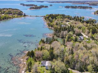 194 Atlantic Quarry Rd, Spruce Head, ME 04859