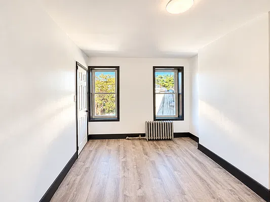 Bedroom, photo 3