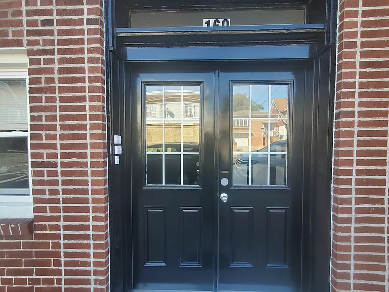 160 Stuyvesant Ave #5 — Photo 2