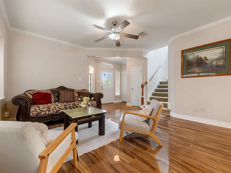 7138 Sun Village Dr — Photo 5