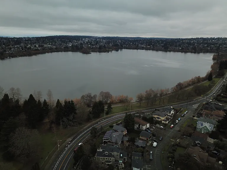 Greenlake South Shore — Photo 9