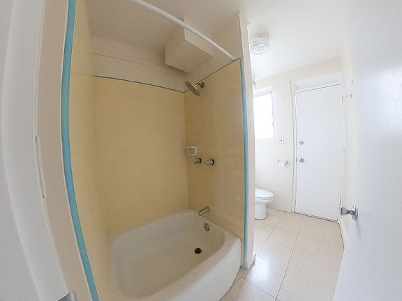 4th image of 528 Lauiki St #3