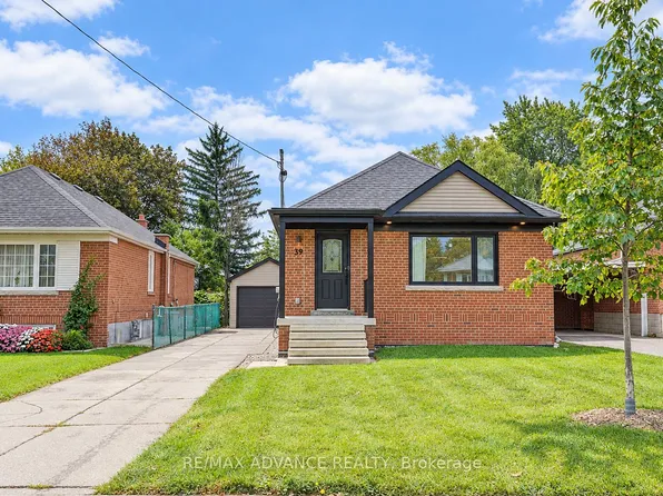 39 Janet Blvd, Toronto, ON M1R 1H7