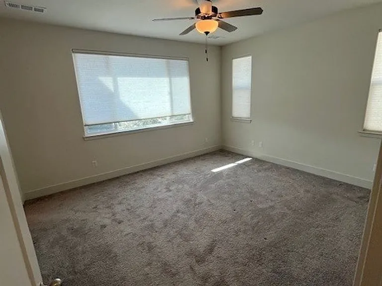 4537 S Ernest St — Photo 15