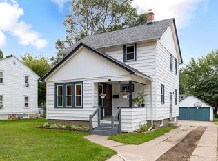 254 Bennett St, Clintonville, WI 54929