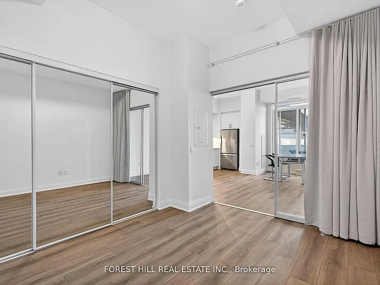 10 Gatineau Dr #208 — Photo 14