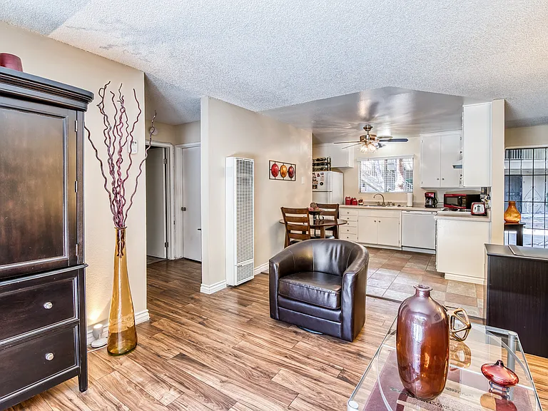 Aspen Park Apartments — Photo 13