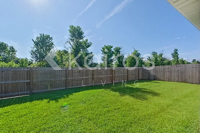 123 Santiago Ct — Photo 30