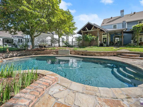 19707 Southern Hills Ave, Baton Rouge, LA 70809