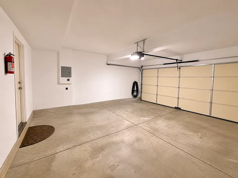 25911 Sandstone Ln — Photo 17