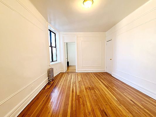 5th image of 1 E 213th St #25B