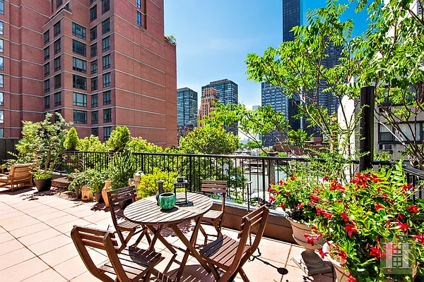 Rented by Halstead Real Estate | media 25