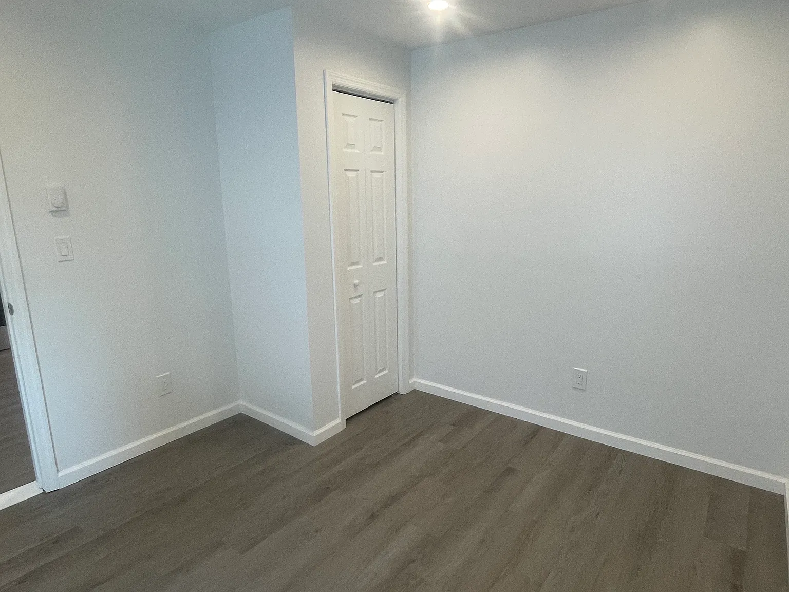 653 Jersey Ave — Photo 4